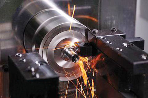 Gia công cơ khí, xử lý và tráng phủ kim loại
