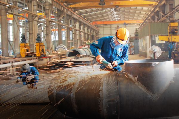 Sản xuất các cấu kiện kim loại